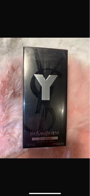 Yves saint Laurent