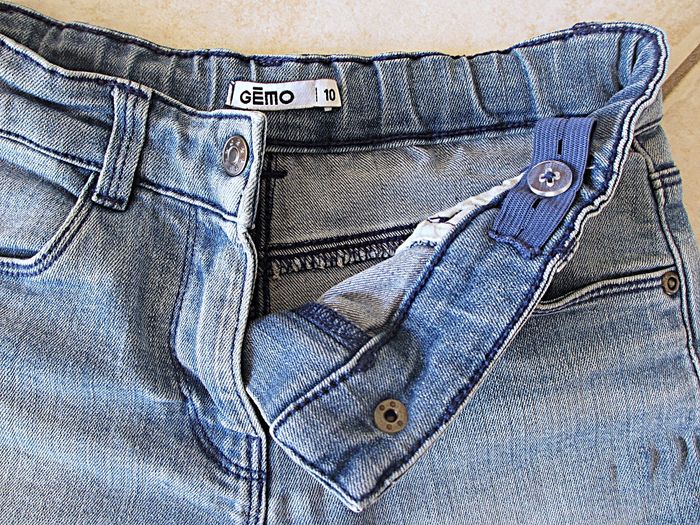 Short en jean fille Gémo - 10 ans - photo numéro 2