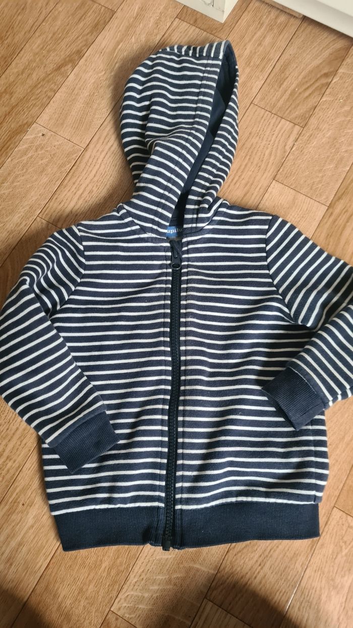 Gilet capuche 12/24mois