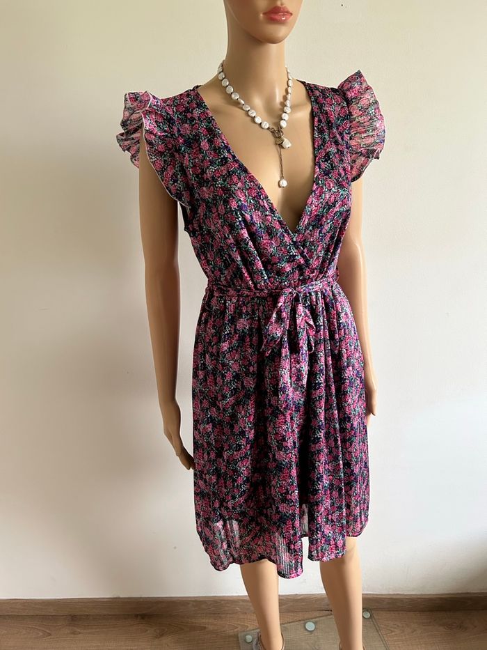 Robe imprimée à manches courtes Lilie Rose taille M/L jamais portée - photo numéro 2