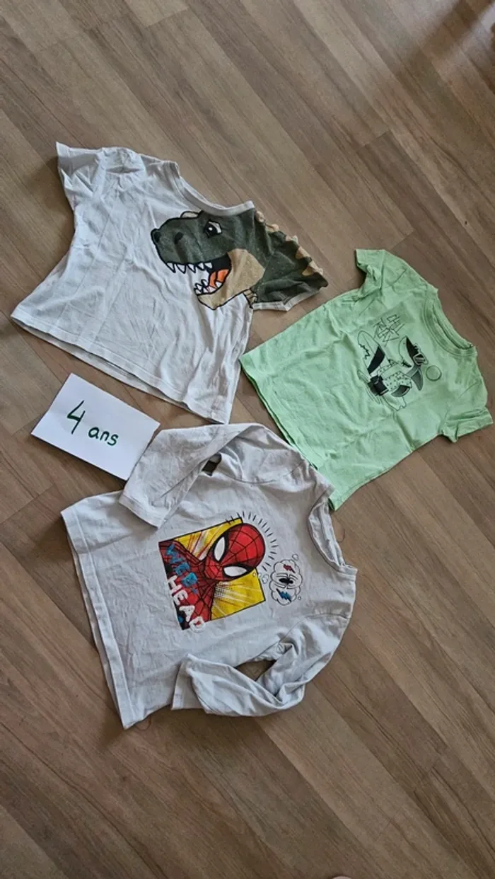 T shirts 4ans