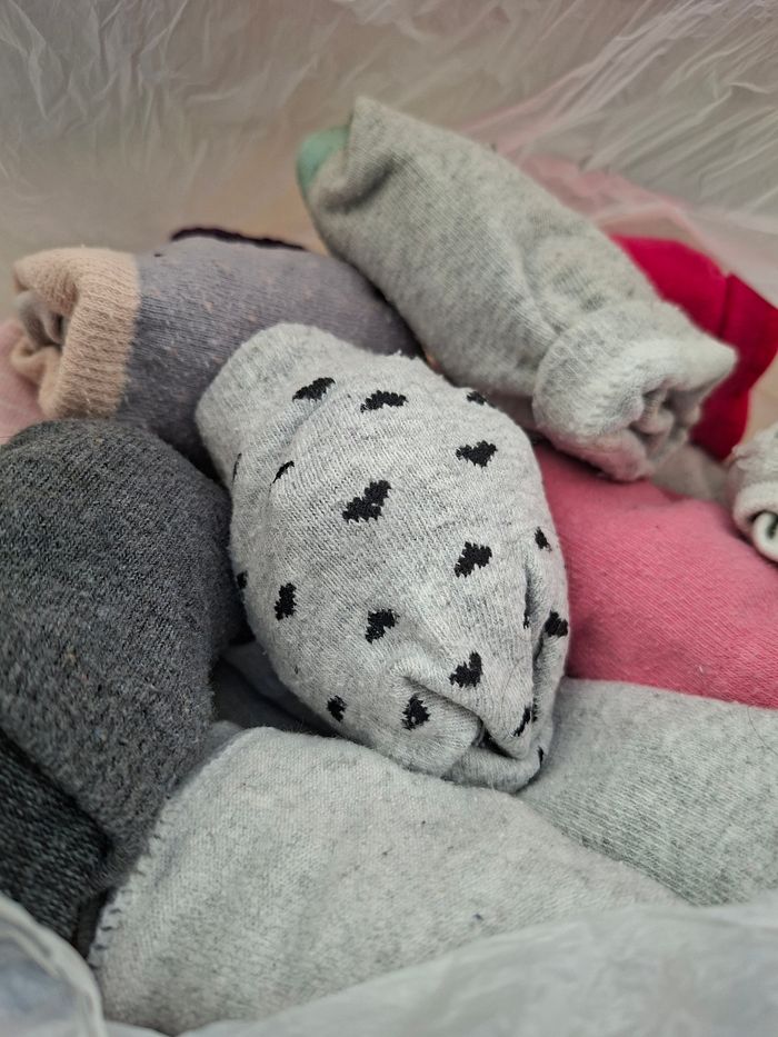 Lot de chaussettes  différentes taille - photo numéro 2
