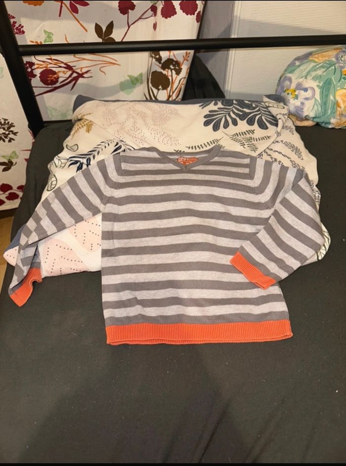 Pull garçon taille 36 mois🐿️