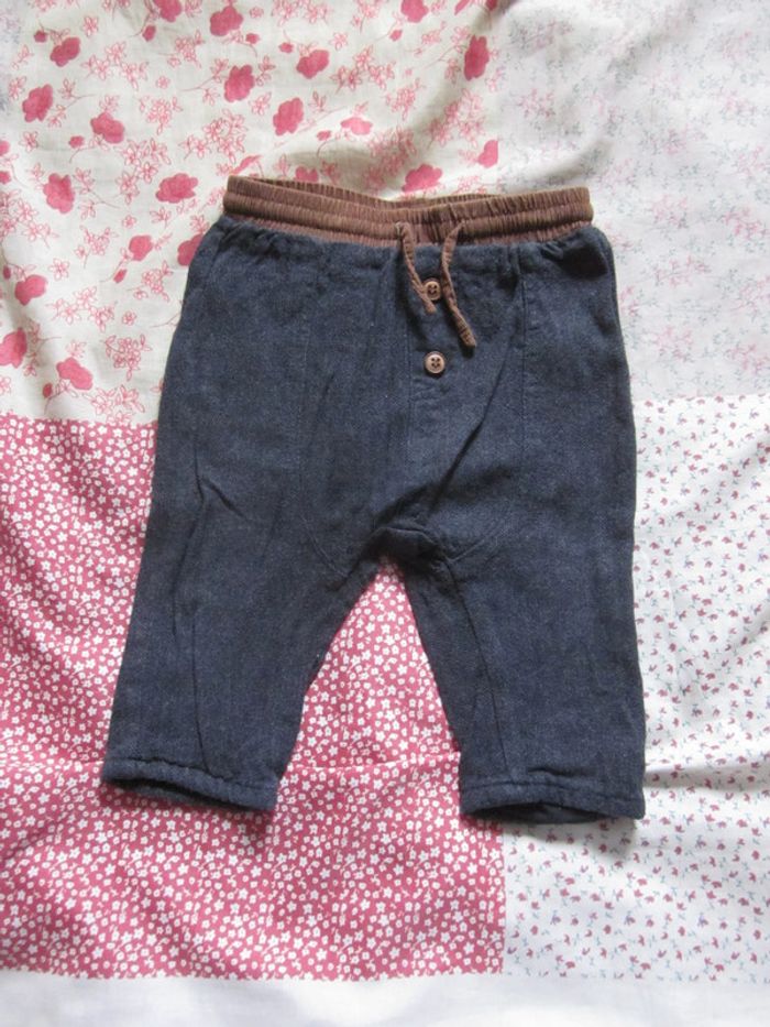 Pantalon gris foncé 9 mois