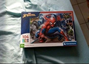 Puzzle supercolor Spiderman