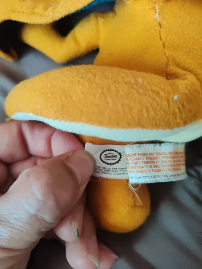 Peluche pokemon dracaufeu - photo numéro 13