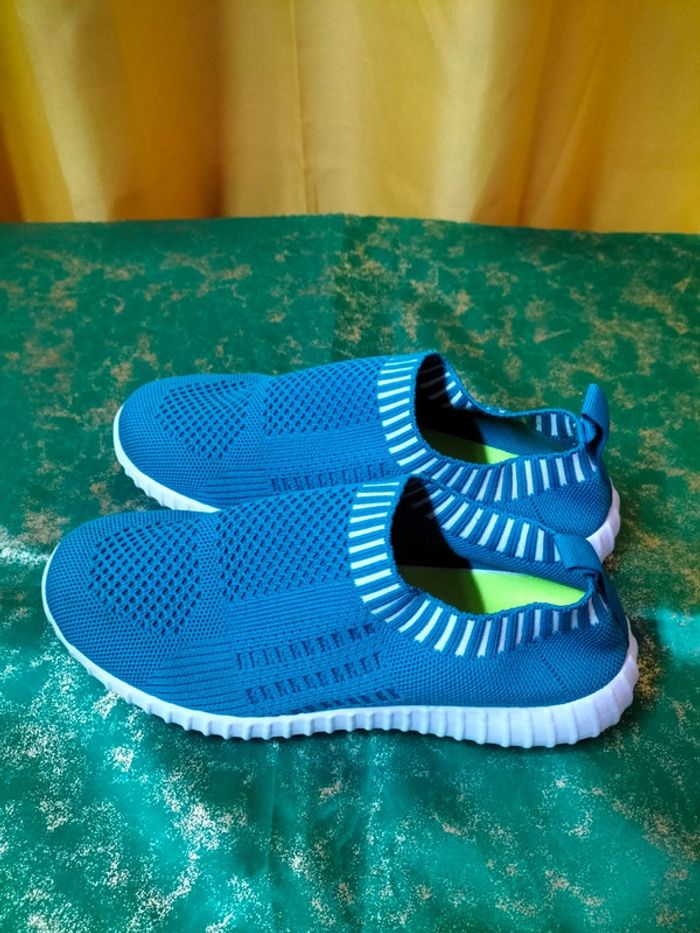Chaussures pointure 37/38 - photo numéro 2