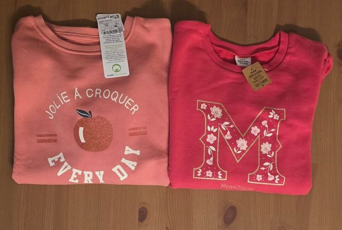 (Neufs non portés) 🏷🩷🤩😍🥰sweats molleton 10 ans fille 🥰😍🩷 - photo numéro 2