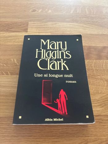 Roman Une si longue nuit Mary Higgins Clark