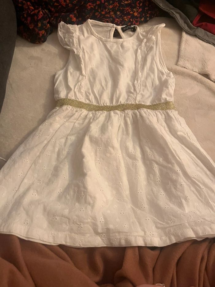 Robe broderie anglaise
