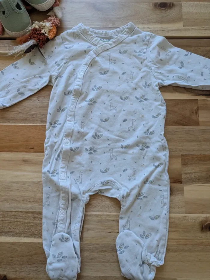 Lot 3 pyjamas 3 mois - photo numéro 7