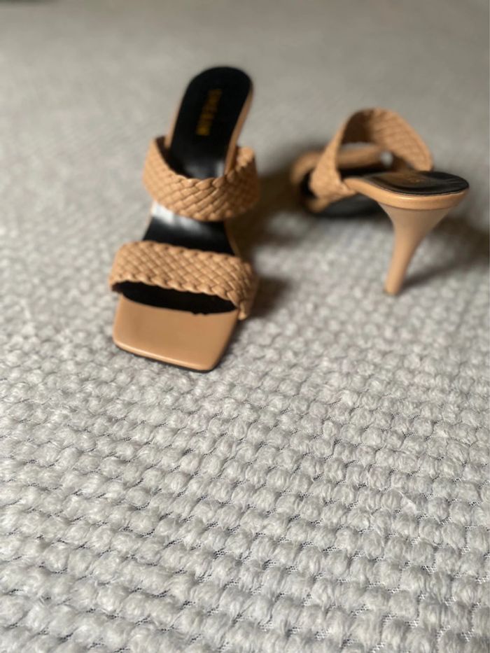 Mules beiges talons hauts - photo numéro 4