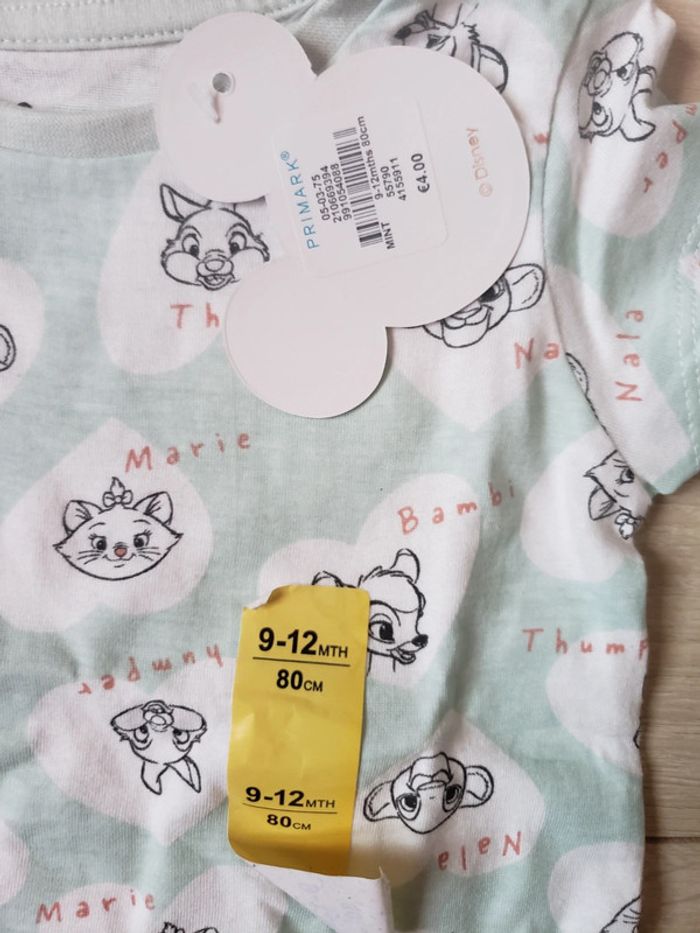 Teeshirt 🎀 Primark taille 9-12 mois 2€50 - photo numéro 3