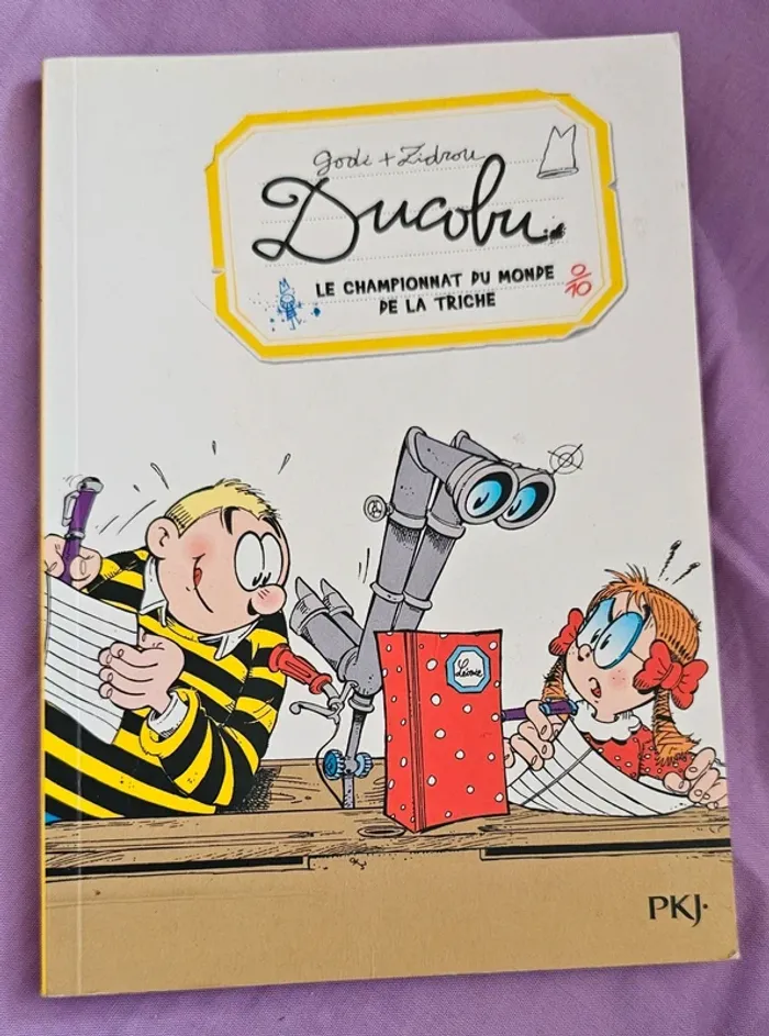 Livre ducobu le championnat du monde de la triche