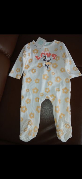 Pyjamas velours chaud  fille disney minnie 18 mois