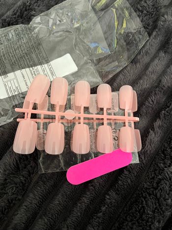Faux ongles
