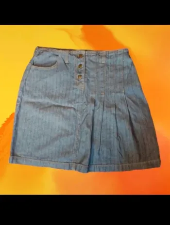 Jupe en jean taille 16 ans