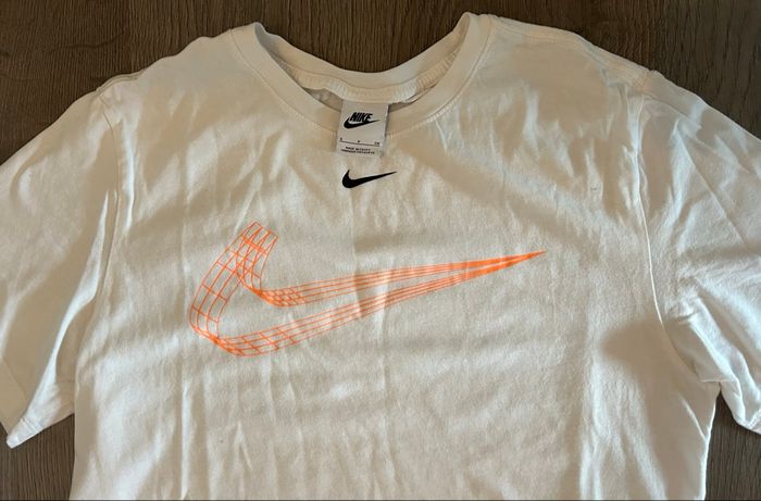 T-Shirt Nike blanc Swosh orange - photo numéro 2