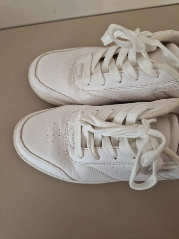 Baskets blanche 🤍 - photo numéro 6