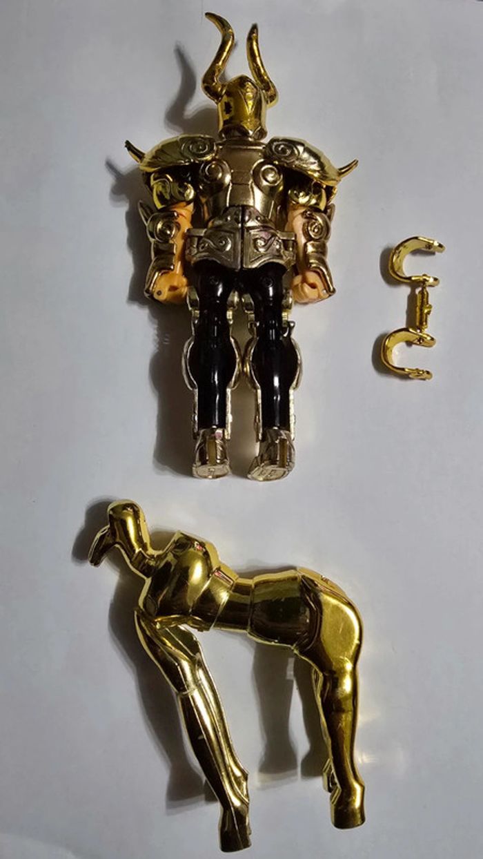 Figurine vintage Saint Seiya Shura du Capricorne – Chevaliers d’or Bandai 1987 - photo numéro 2