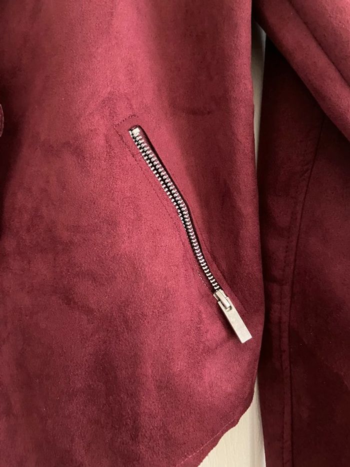 Trenches bordeaux Chicoree , polyester /elastan, sans boutons, tissu comme velours, longueur de blou - photo numéro 3