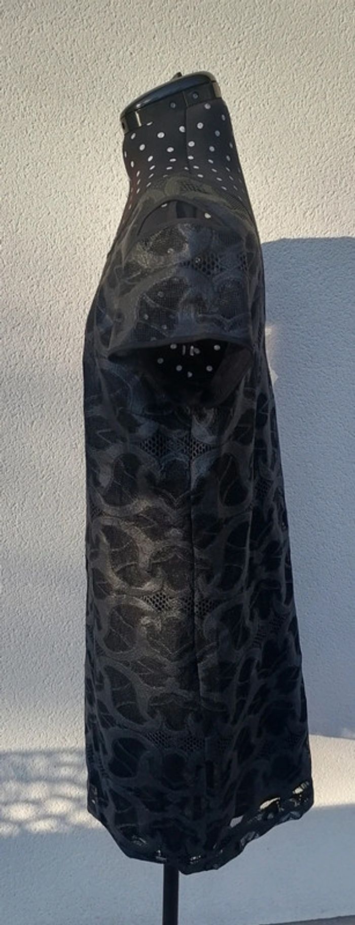Robe courte fluide légère noir brillant Taille S Cop Copine - photo numéro 3