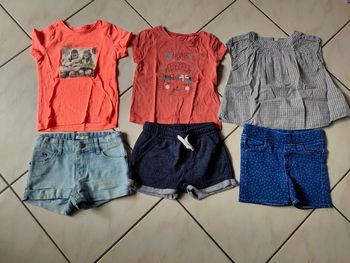Lot vêtements taille 4 ans