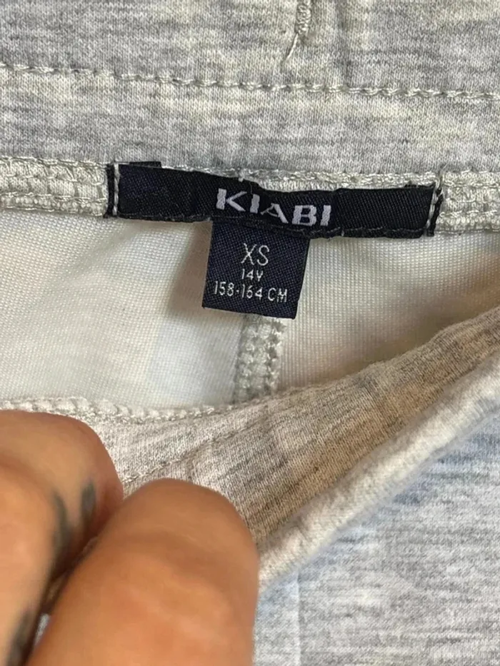Jogging taille xs marque kiabi - photo numéro 4