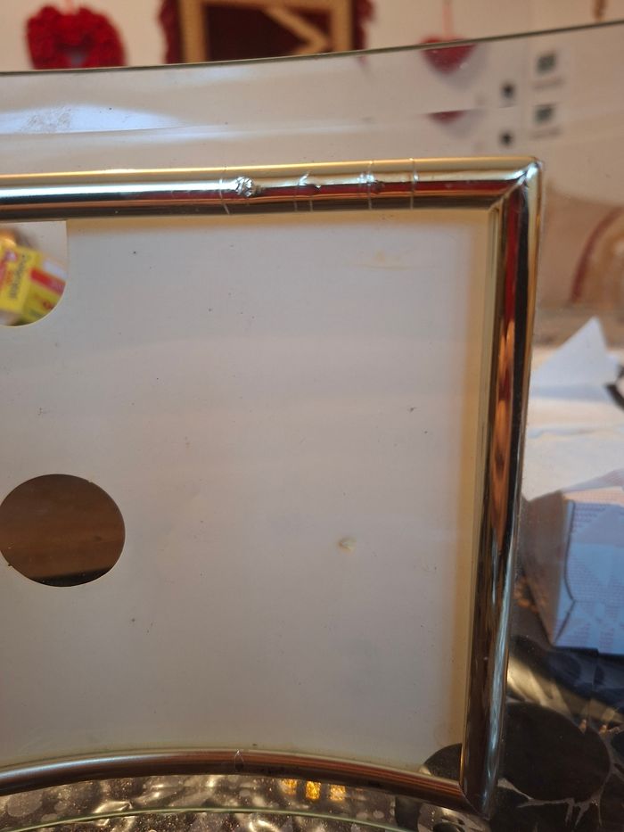 (S) cadre en verre border dorer petit défaut 24 sur 18 cm - photo numéro 2