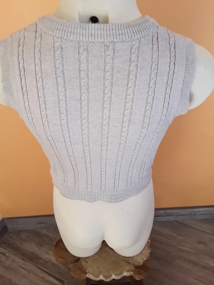 Pull sans manches 3 ans  (98 cm) - photo numéro 5