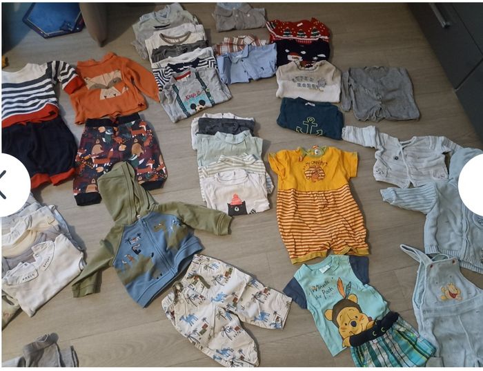 Lot 6 mois 79 pièces 70€ - photo numéro 2