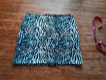 Très jolie jupe courte