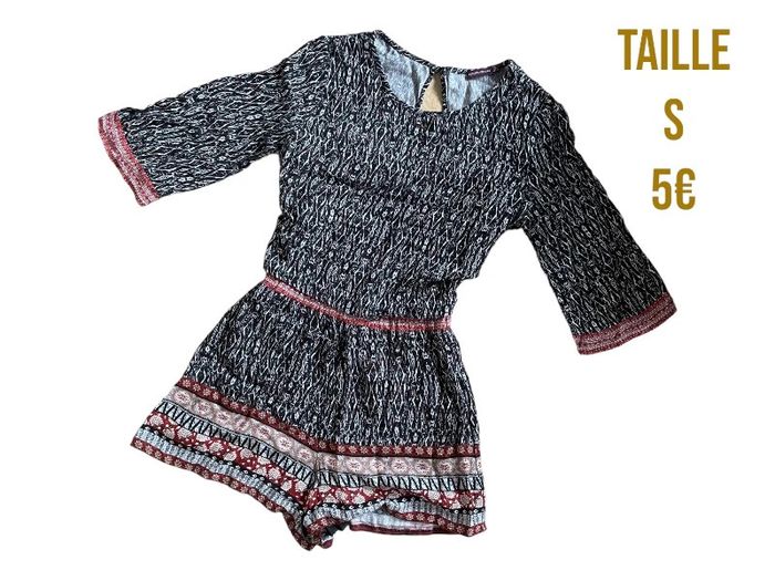 Combi short à motifs manches 3/4 Bershka taille S très bon état