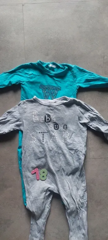 Lot 2 pyjama 18 mois