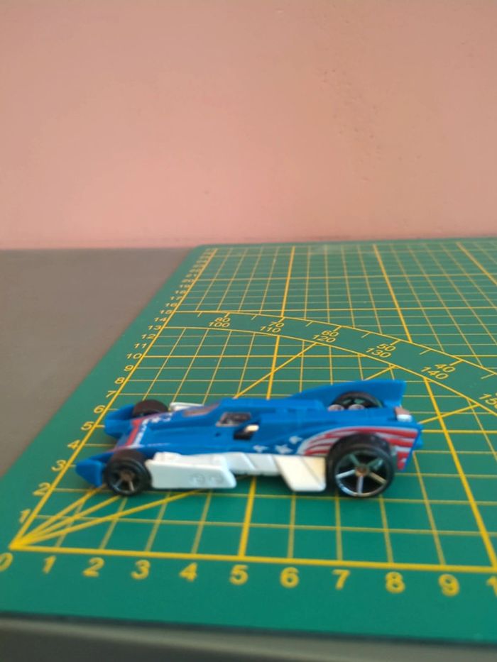 voiture hot wheels rd 10 - photo numéro 2