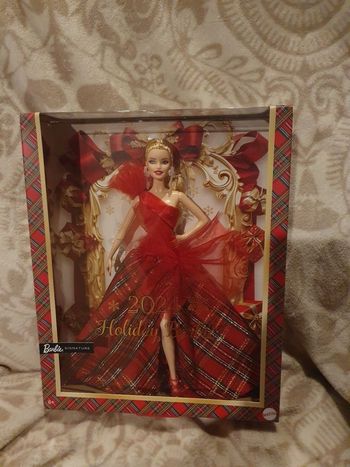 Poupée Barbie Holiday 2024