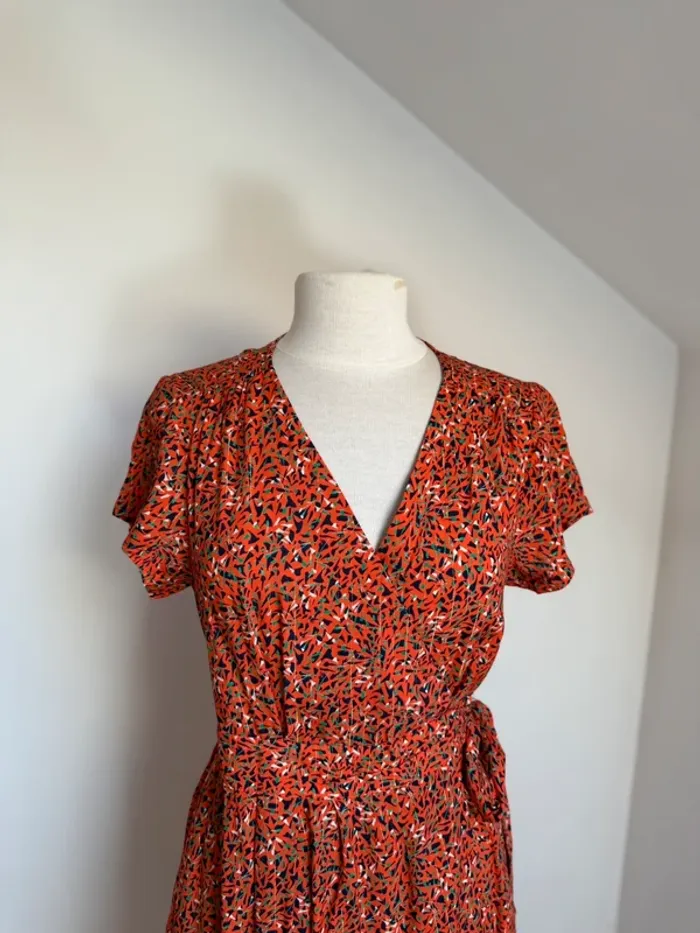 Superbe robe fluide neuve en viscose The korner 38 M - photo numéro 2