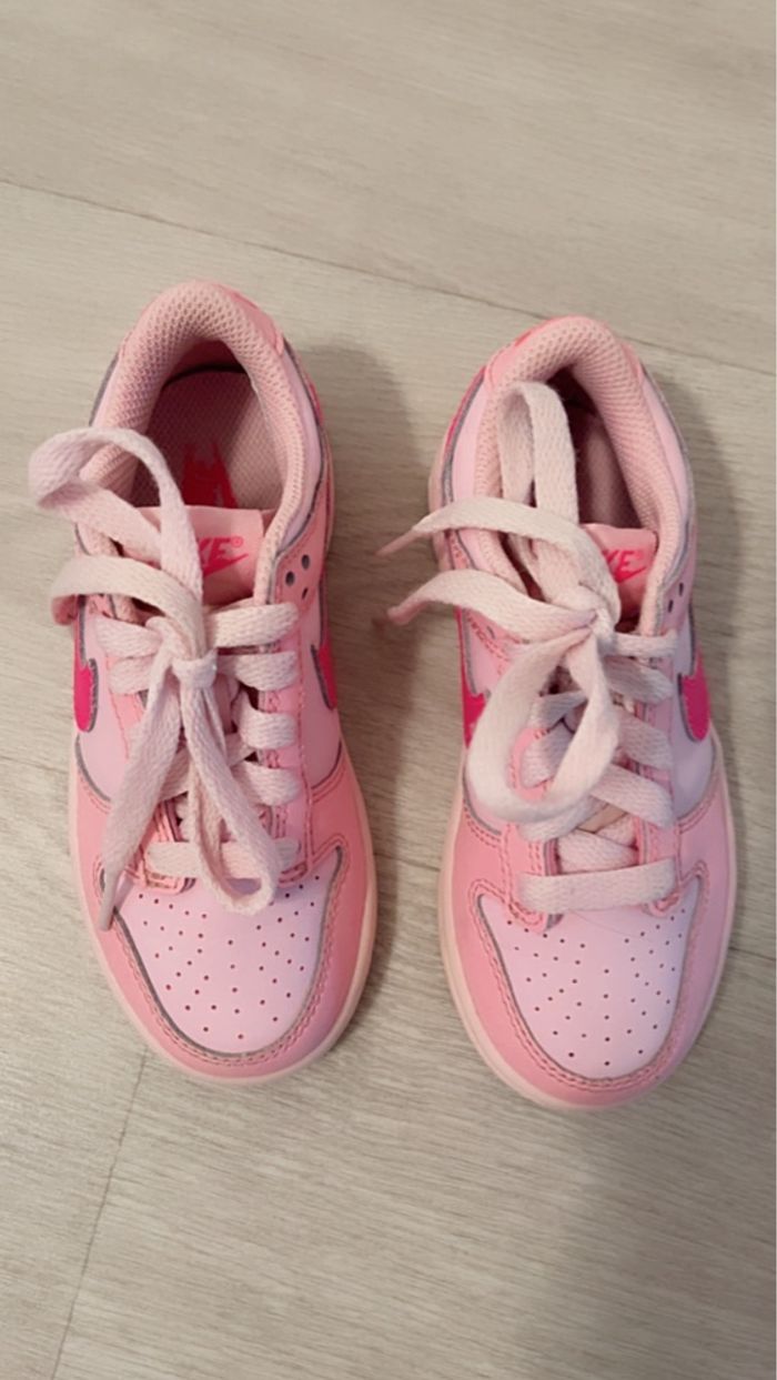 baskets Dunk Low Triple Pink - photo numéro 2