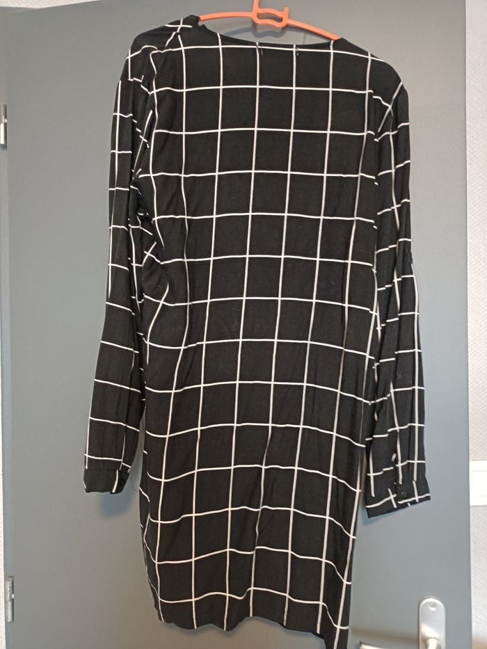 Robe femme - photo numéro 5