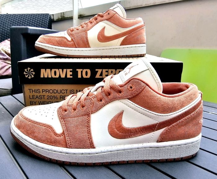 Baskets Air Jordan One Low SE - photo numéro 2