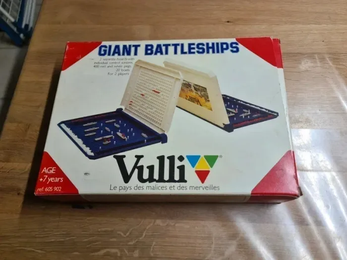 Jeu de société Combat Naval Géant des éditions Vulli, - photo numéro 6