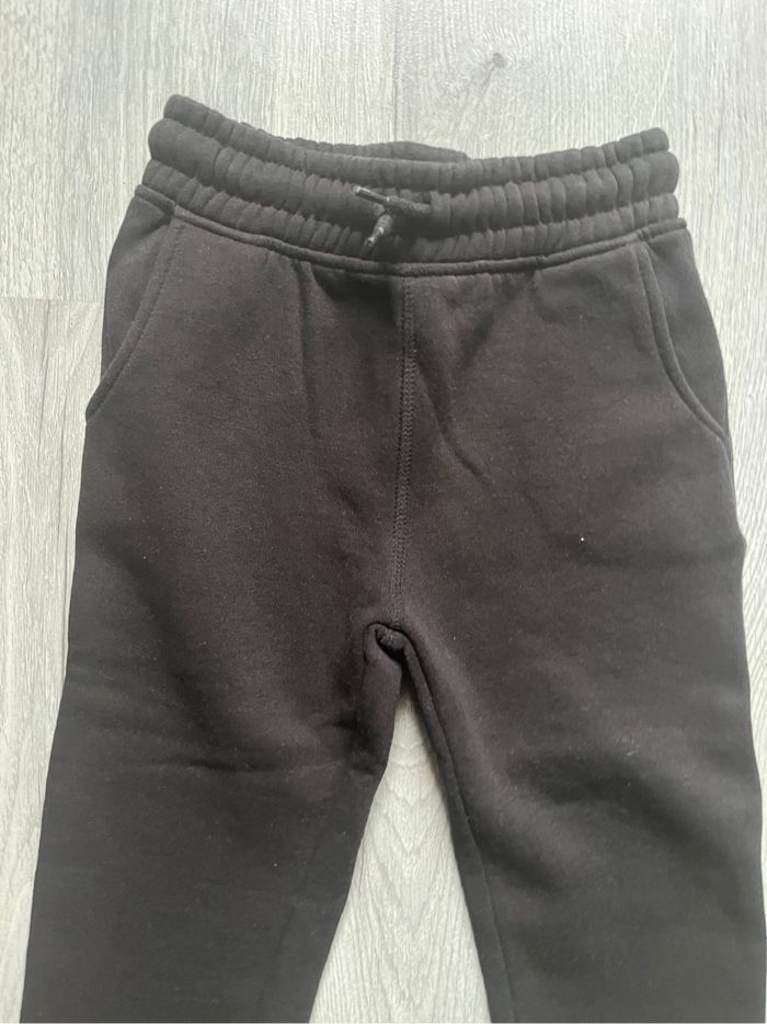 Jogging noir fille 4/5 ans Primark - photo numéro 2