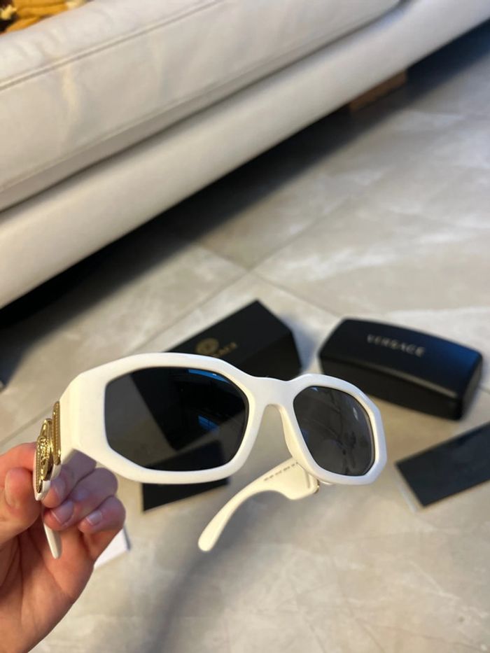 Lunettes Versace - photo numéro 3