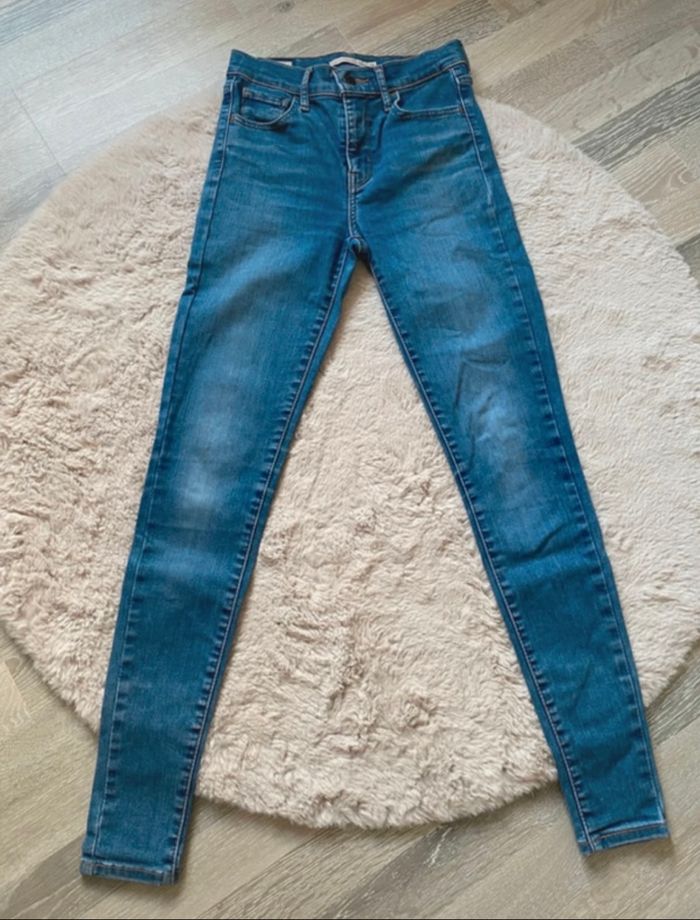 Jeans Levi’s  W24L30. - photo numéro 2
