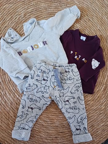 Ensemble petit bateau