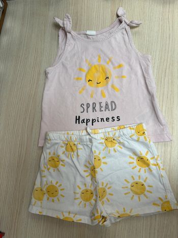 Pyjama short H&M taille 98cm