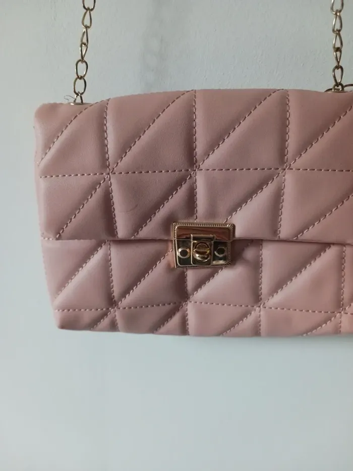 Sac carré matelassé à rabat chaîne rose bonbon - photo numéro 2