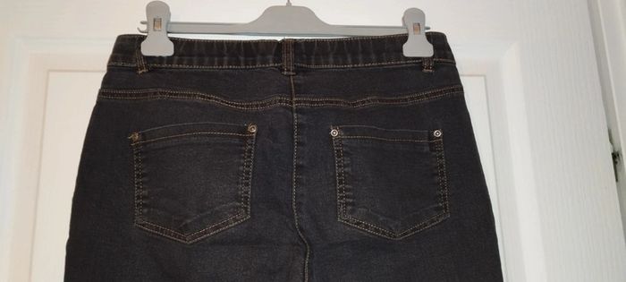 Pantalon noir - photo numéro 4