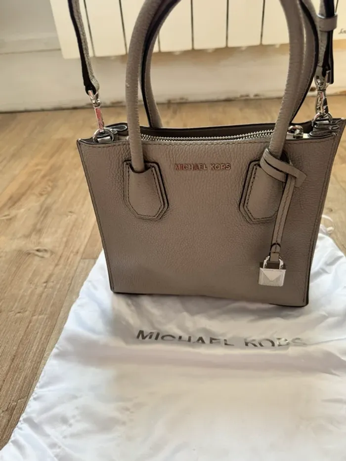 Sac bandoulière Mickael kors - photo numéro 8