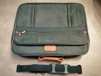 Valise ou Sacoche pour ordinateur ou autre verte